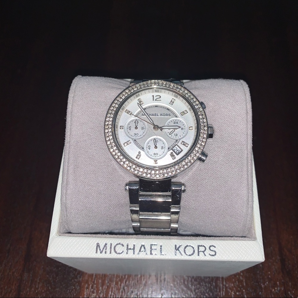 Micheal kors Parker watch (silver)